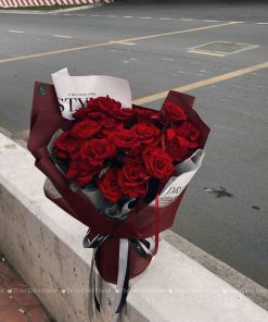 TD10 - Bó Hoa Hồng Đỏ Cổ Điển