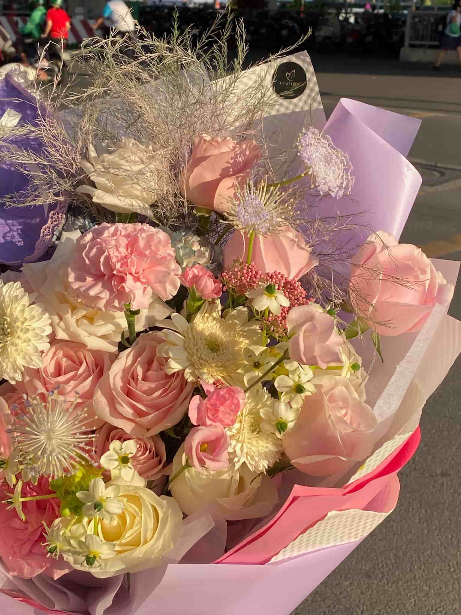 Bó Hoa Purple Dreamscape – Sắc Tím Mộng Mơ & Ngọt Ngào - Ảnh 4